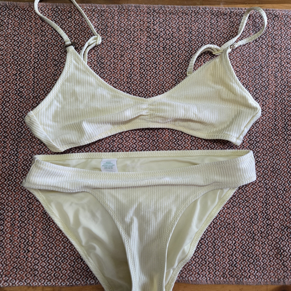 American Eagle Outfitters Butter Yellow Ribbed Bralette and Panty Set